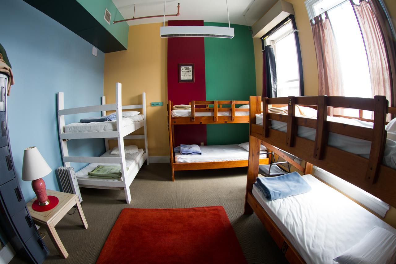 Hostel Buffalo-Niagara Exterior photo